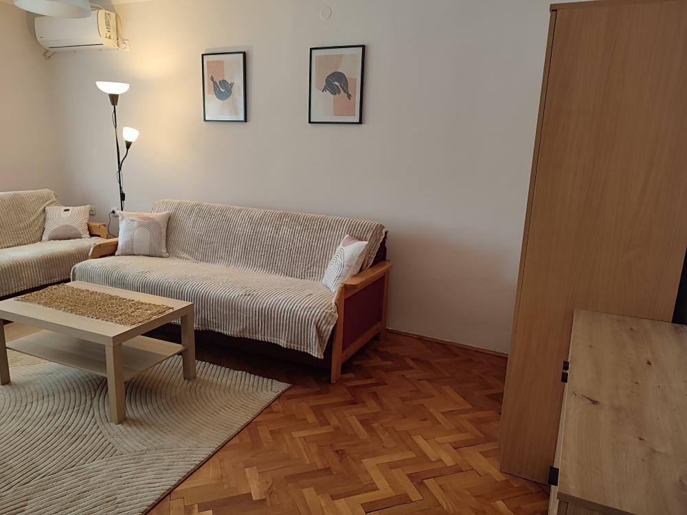 Slika 3 - Jednoiposoban stan za izdavanje, 45m2, 350€