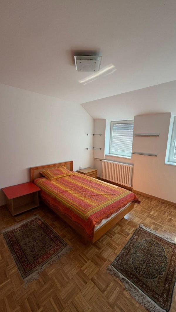 Slika 6 - Požeška, Četvorosoban stan za izdavanje, 105m2, 1.300€