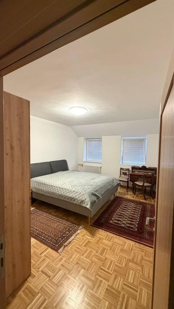 Slika 4 - Požeška, Četvorosoban stan za izdavanje, 105m2, 1.300€