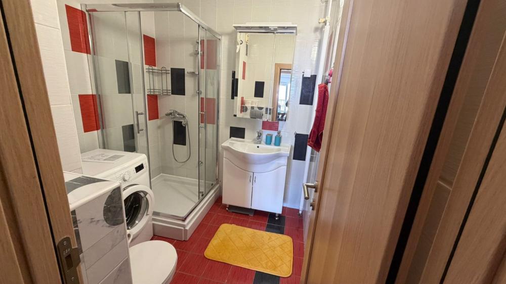 Slika 10 - Požeška, Četvorosoban stan za izdavanje, 105m2, 1.300€