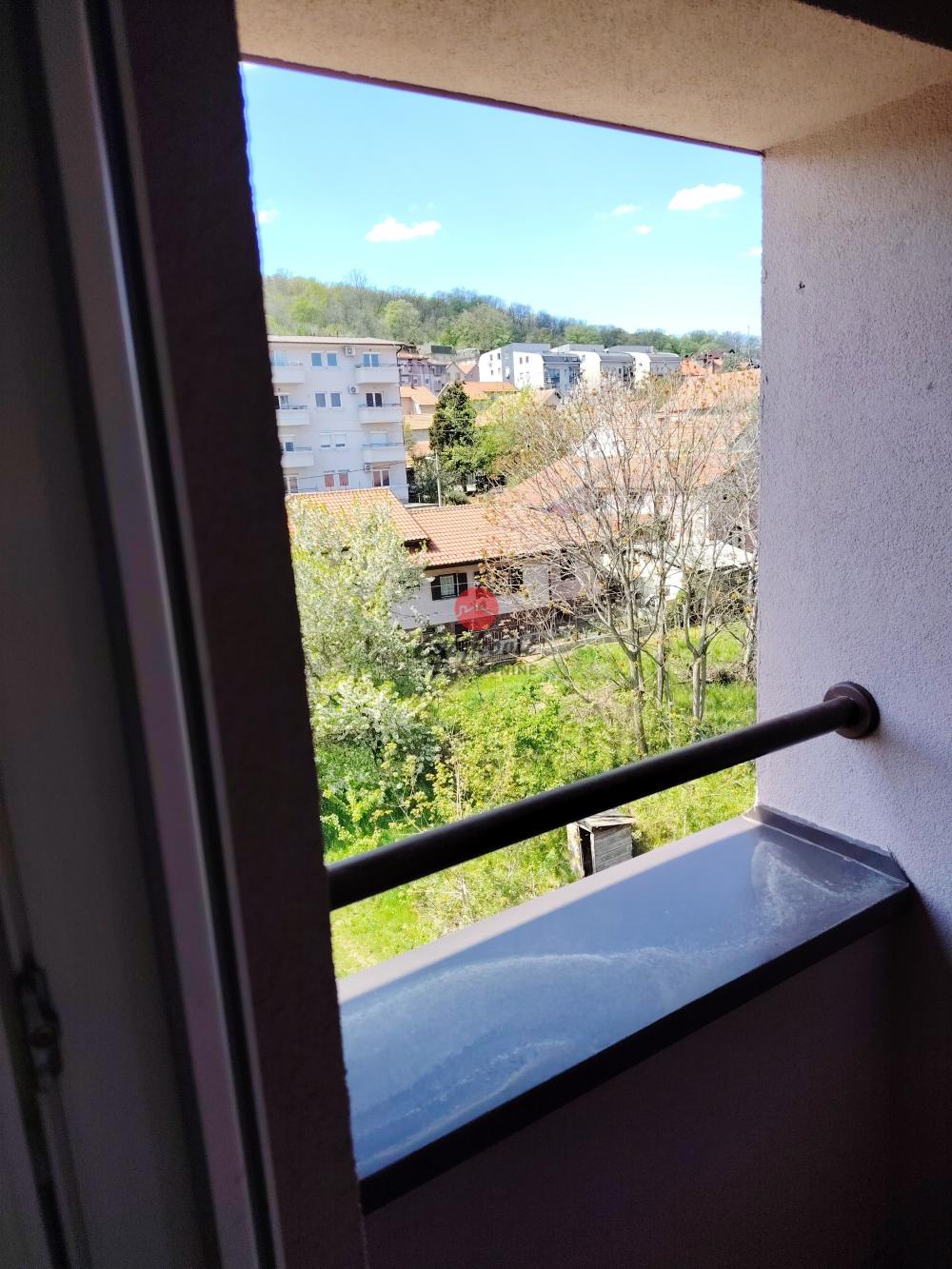 Slika 9 - Radmile Savićević, Petosoban stan na prodaju, 100m2, 183.000€