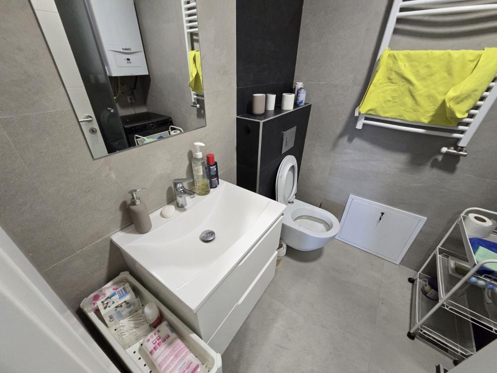 Slika 9 - Marije Bursać, Trosoban stan za izdavanje, 70m2, 700€