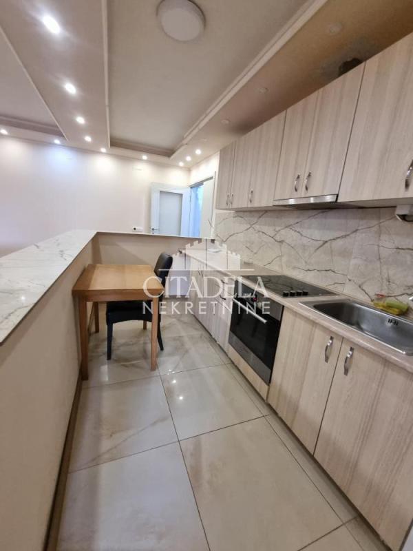 Slika 7 - Svete Milutinovića, Petosoban stan za izdavanje, 134m2, 1.000€