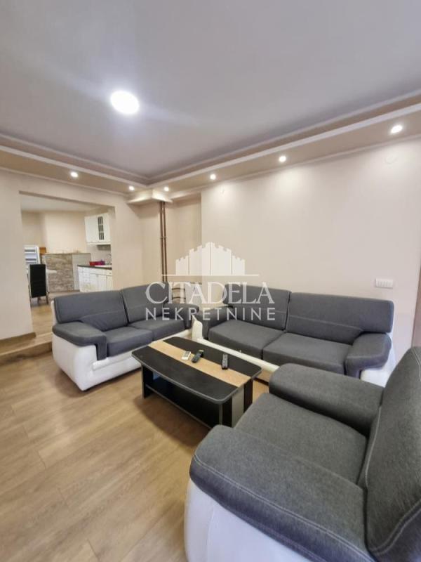 Slika 1 - Svete Milutinovića, Trosoban stan na prodaju, 73m2, 167.500€