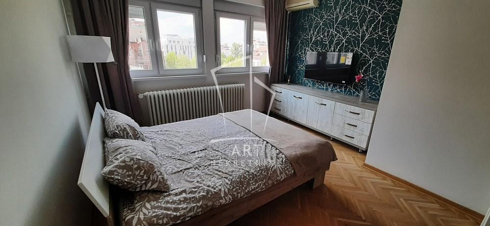 Glavna slika -Kralja Petra, Jednoiposoban stan za izdavanje, 32m2, 650€