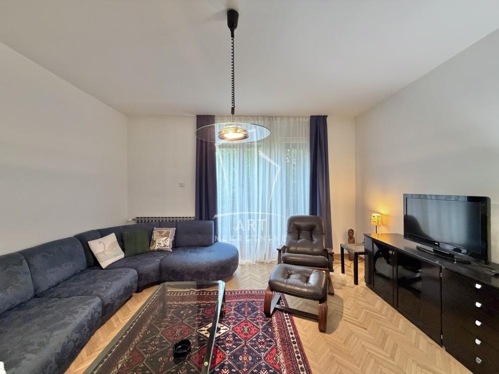 Slika 1 - Neznanog Junaka, Troiposoban stan za izdavanje, 76m2, 850€