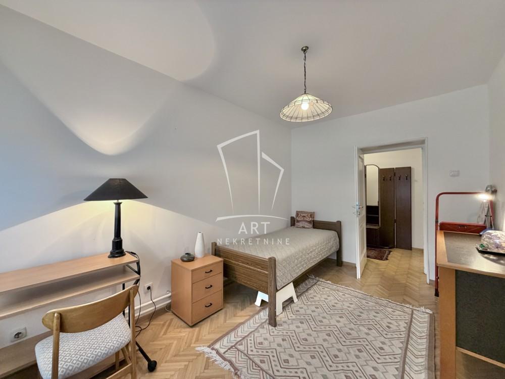 Slika 7 - Neznanog Junaka, Troiposoban stan za izdavanje, 76m2, 850€