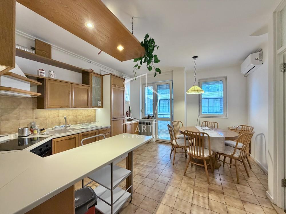 Slika 10 - Neznanog Junaka, Troiposoban stan za izdavanje, 76m2, 850€