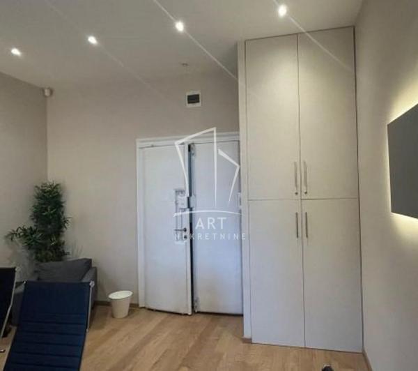 Slika 4 - Hilandarska,  Lokal za izdavanje, 20m2, 650€