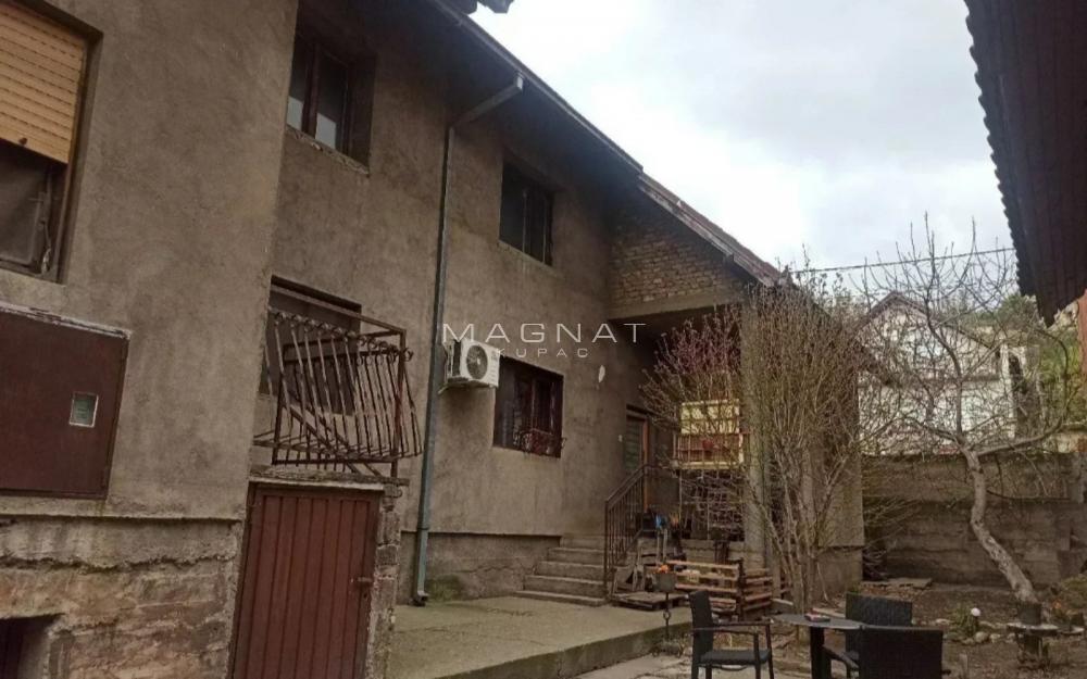 Slika 7 - Vinogradska,  Kuća na prodaju, 385m2, 230.000€