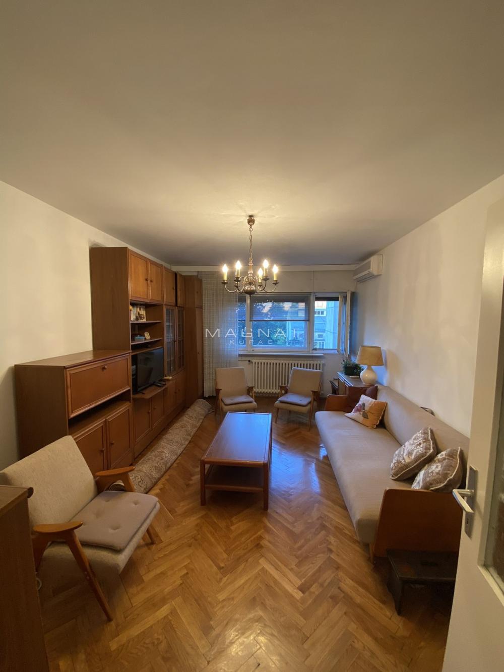 Slika 1 - Vladetina, Dvoiposoban stan na prodaju, 68m2, 285.000€