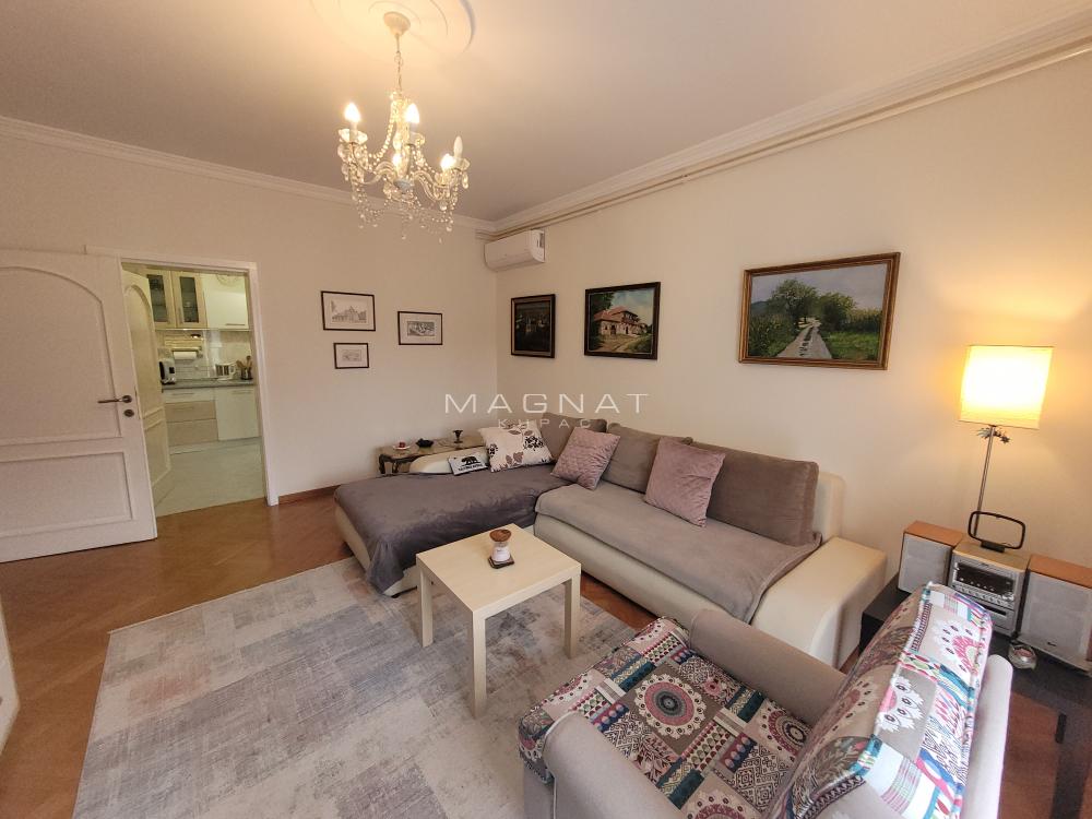 Slika 1 - Oskara Daviča, Dvosoban stan za izdavanje, 75m2, 700€