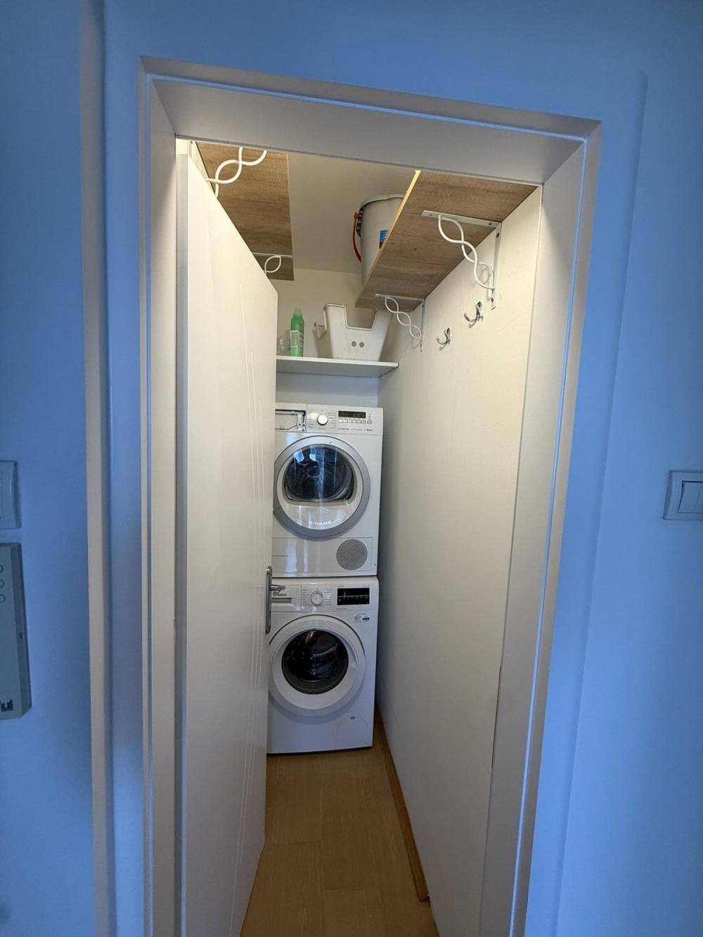 Slika 11 - Narodnih heroja, Trosoban stan za izdavanje, 70m2, 900€