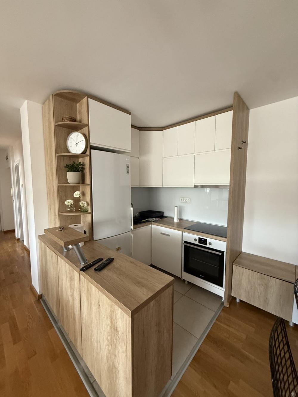 Slika 6 - Narodnih heroja, Trosoban stan za izdavanje, 70m2, 900€