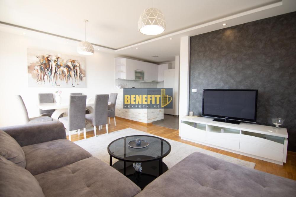 Glavna slika -Trosoban stan na prodaju, 60m2, 169.900€