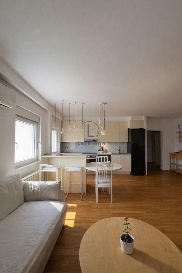 Slika 2 - Dr Ivana Ribara, Troiposoban stan na prodaju, 103m2, 338.000€