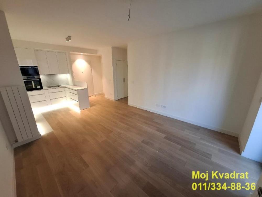 Slika 1 - Dvosoban stan za izdavanje, 55m2, 1.100€