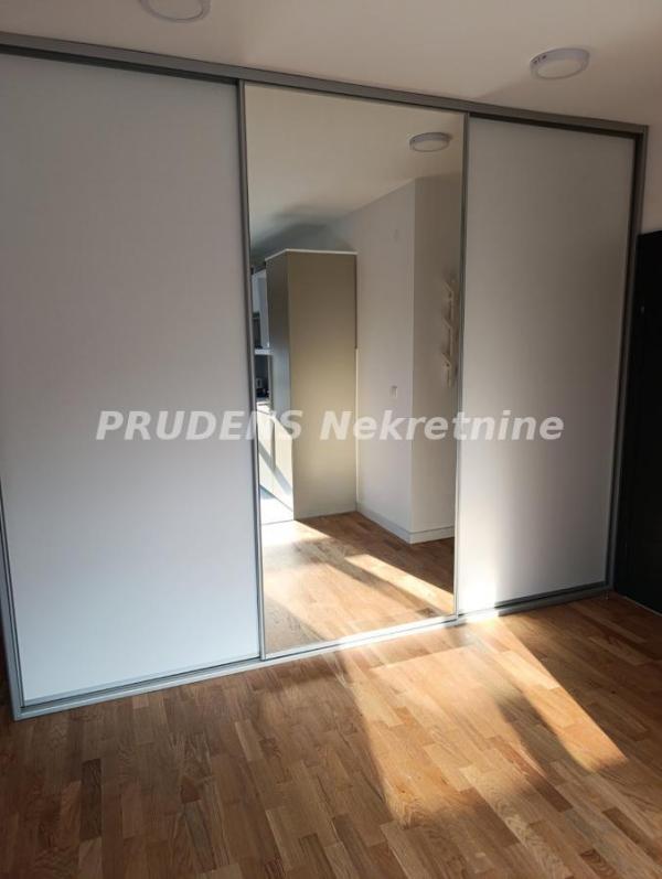 Slika 3 - Kosovska, Dvoiposoban stan za izdavanje, 57m2, 700€