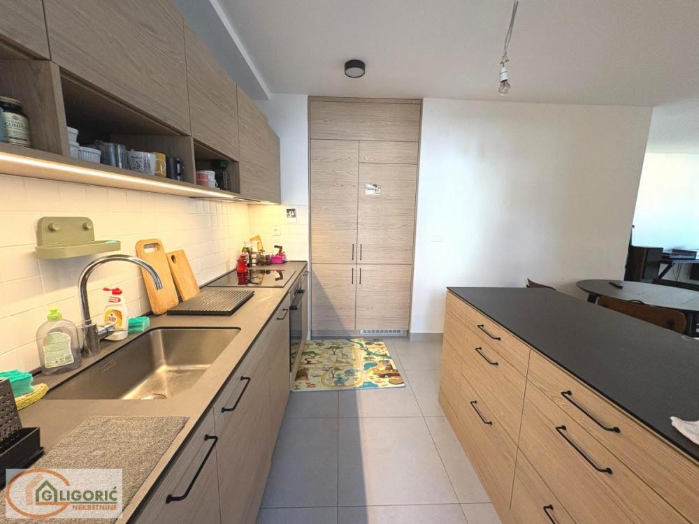 Slika 3 - Trosoban stan na prodaju, 86m2, 380.000€