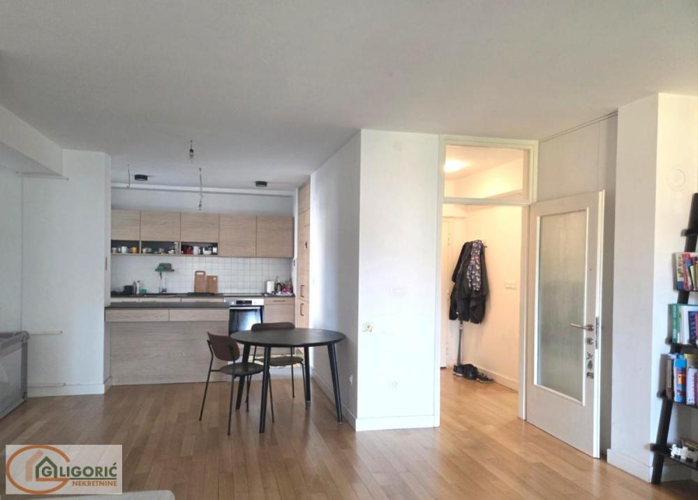 Slika 6 - Trosoban stan na prodaju, 86m2, 380.000€