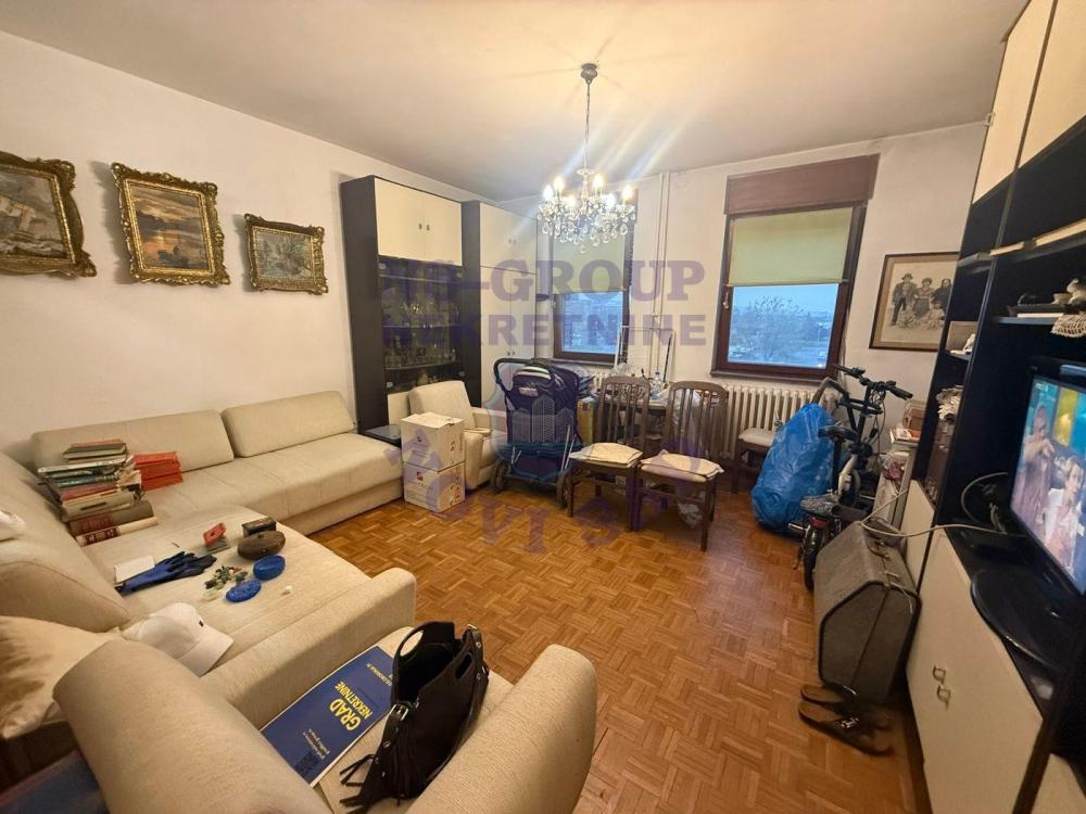 Glavna slika oglasa 394412