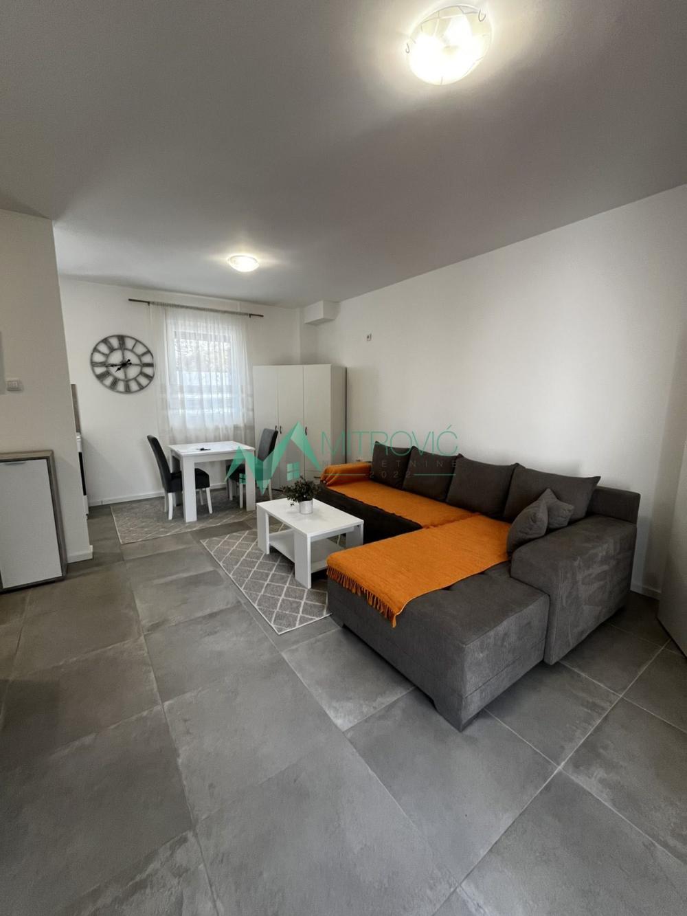 Slika 2 -  Stan za izdavanje, 34m2, 300€