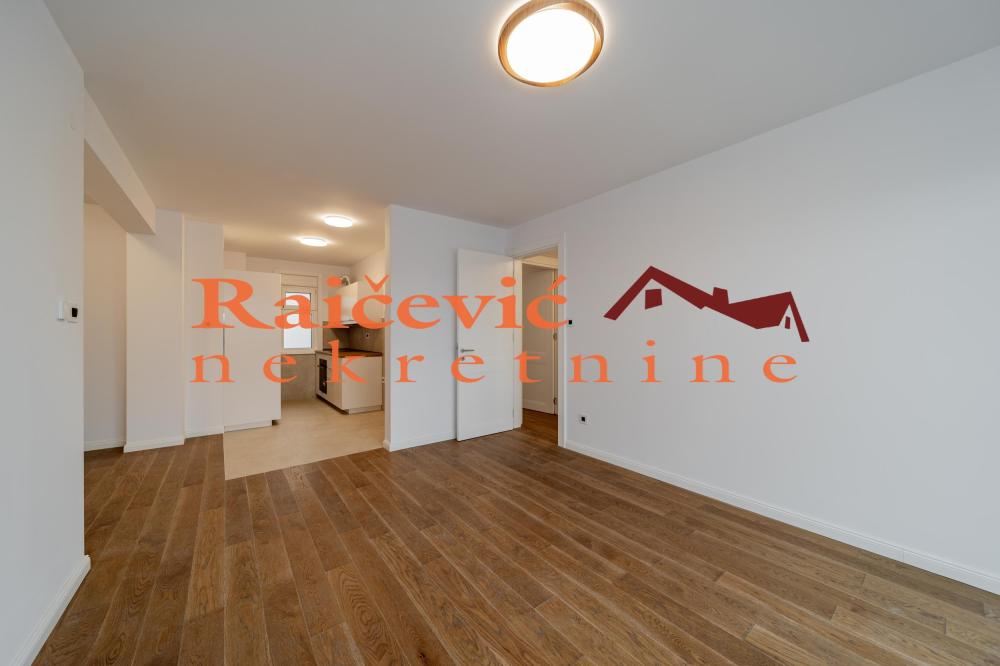 Slika 1 - Nikolaja Hartviga, Dvoiposoban stan na prodaju, 71m2, 375.000€