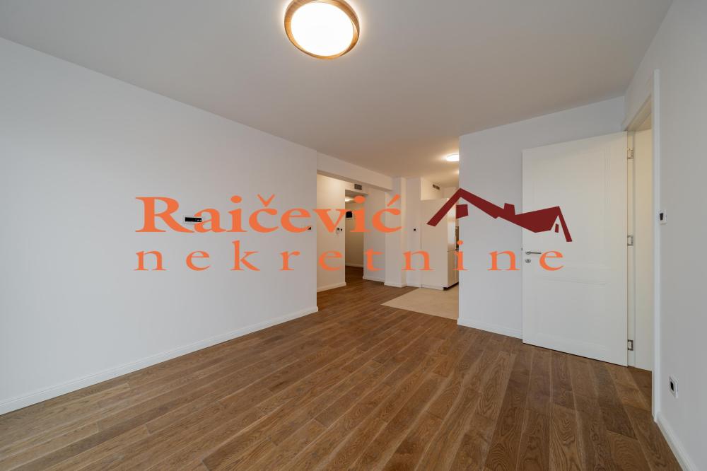 Slika 2 - Nikolaja Hartviga, Dvoiposoban stan na prodaju, 71m2, 375.000€