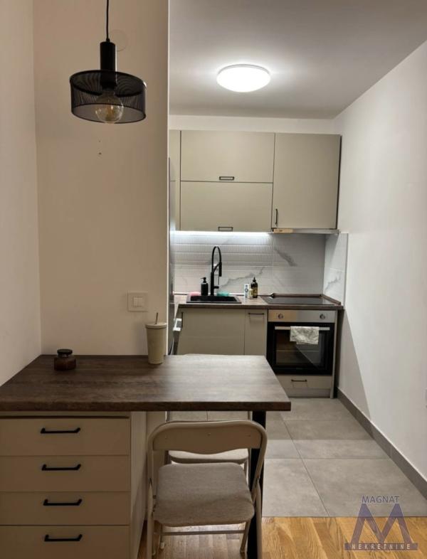 Slika 2 - Dvosoban stan za izdavanje, 450€