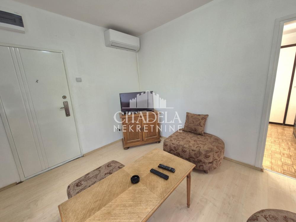 Slika 2 - Oplenačka, Dvoiposoban stan za izdavanje, 49m2, 320€