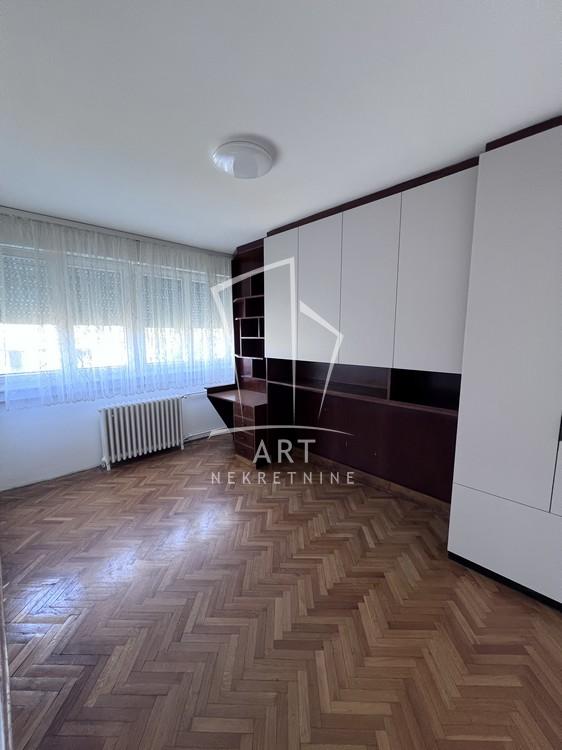 Slika 4 - Preševska, Četvorosoban stan za izdavanje, 84m2, 750€