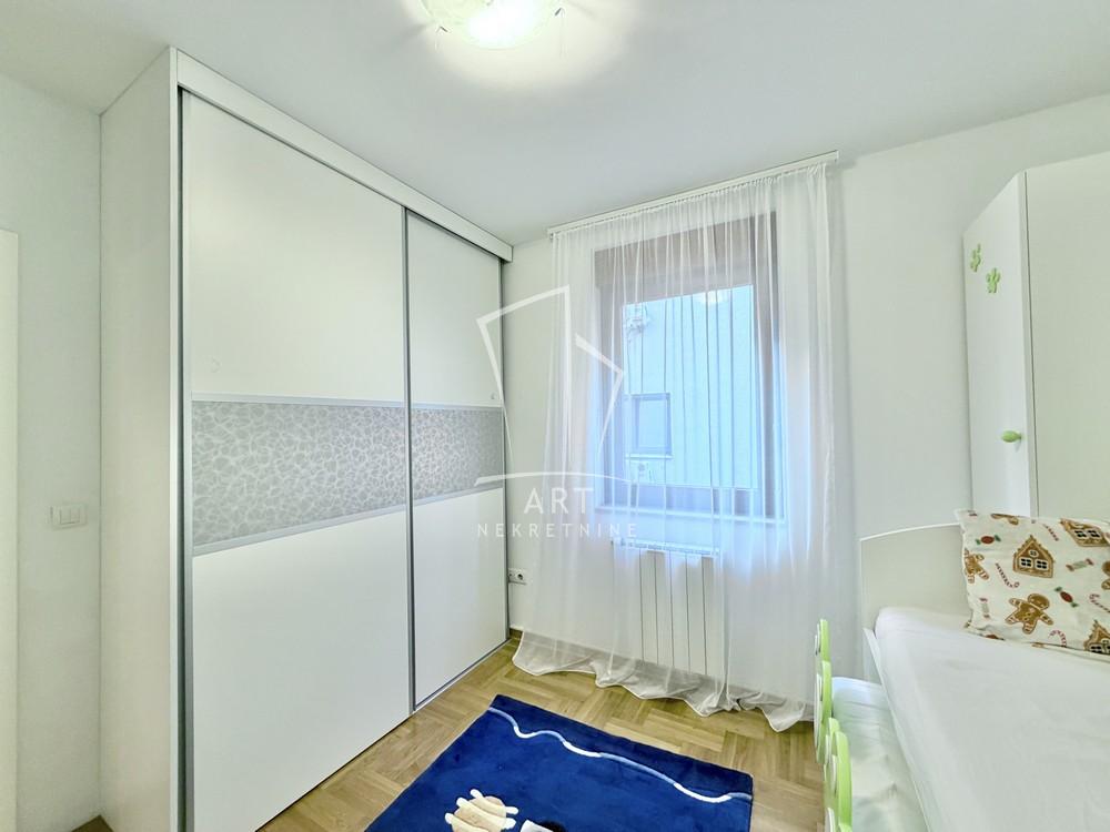 Slika 5 - Braće Kovač, Trosoban stan za izdavanje, 65m2, 700€