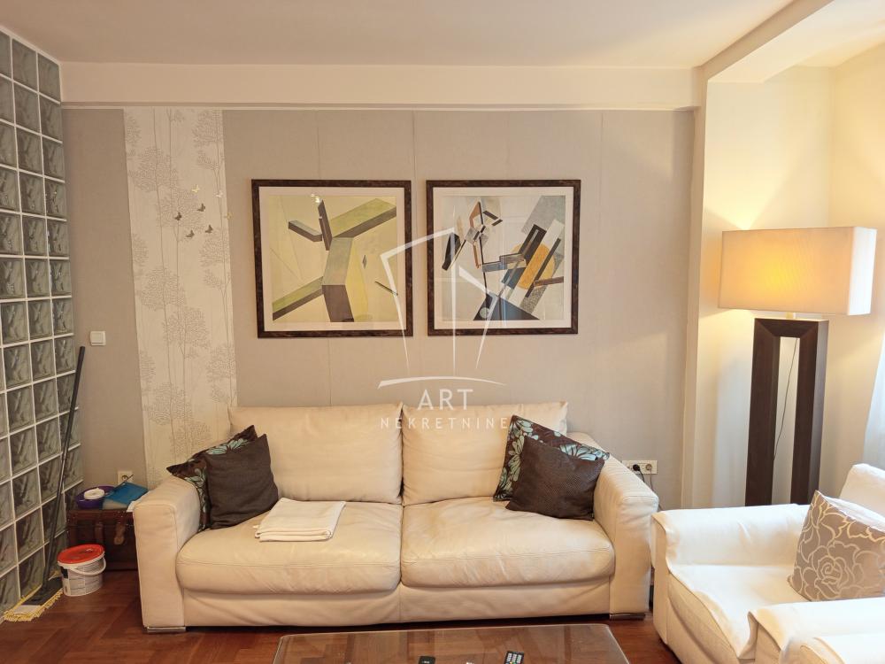 Slika 2 - Knez Miletina, Trosoban stan za izdavanje, 66m2, 1.200€