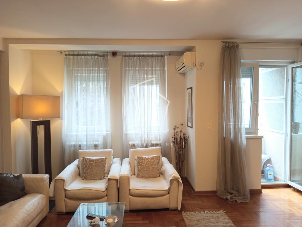 Slika 1 - Knez Miletina, Trosoban stan za izdavanje, 66m2, 1.200€