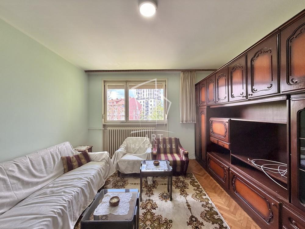 Slika 2 - Pere Todorovića, Dvosoban stan na prodaju, 43m2, 167.000€