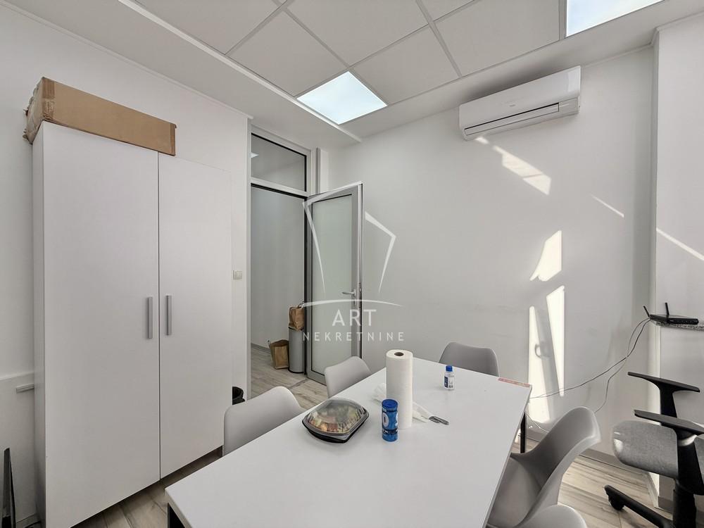 Slika 11 - Beogradskog bataljona,  Lokal za izdavanje, 110m2, 2.530€