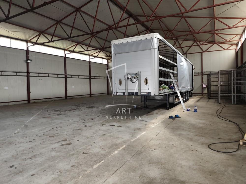 Slika 6 - Zrenjaninski put,  Lokal za izdavanje, 671m2, 4.500€