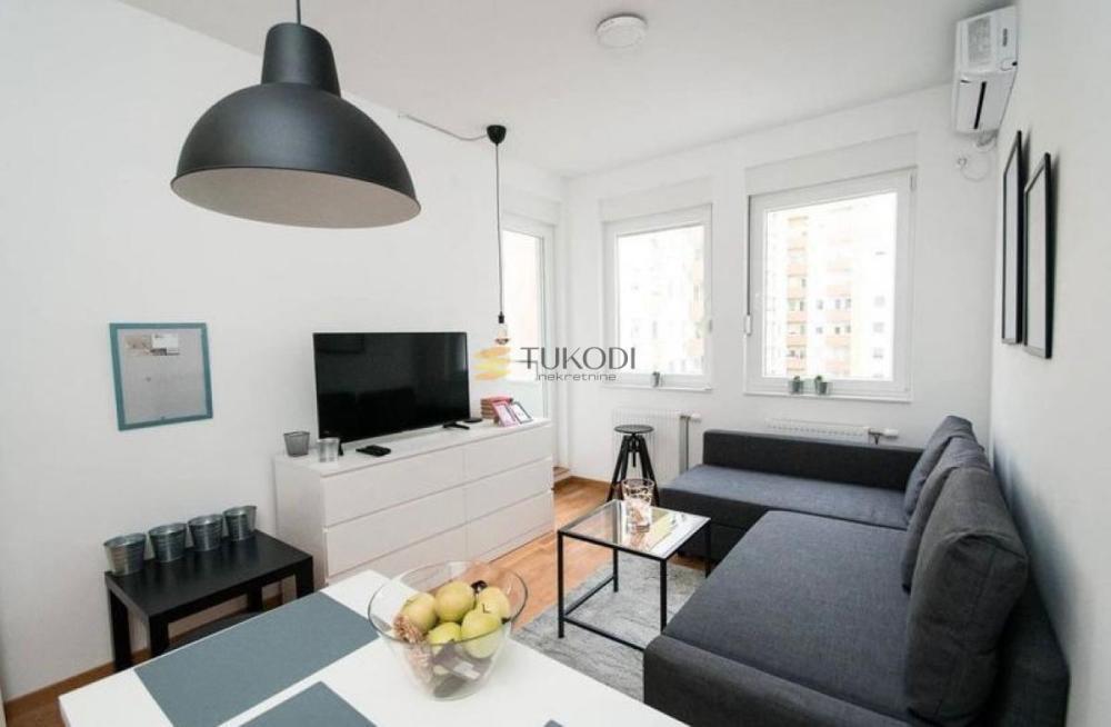 Glavna slika -Jednoiposoban stan za izdavanje, 40m2, 450€