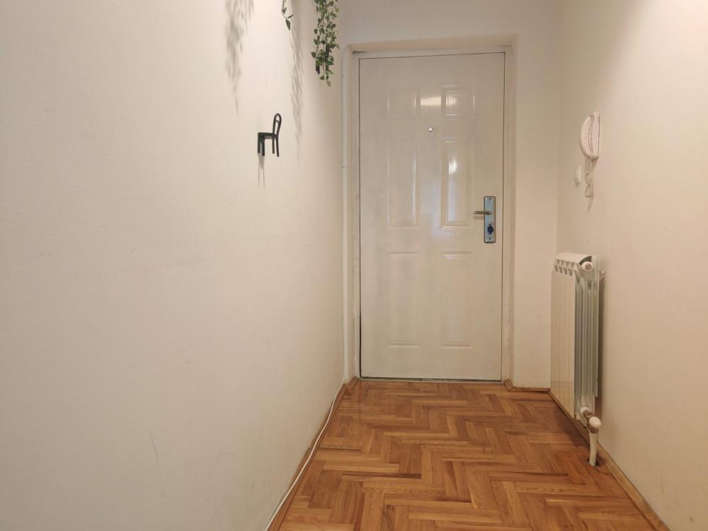 Slika 9 - Beranska, Dvosoban stan za izdavanje, 48m2, 400€