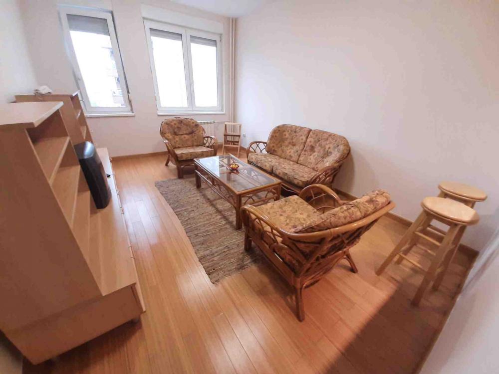 Slika 2 - Bulevar Kralja Aleksandra, Dvosoban stan za izdavanje, 45m2, 400€