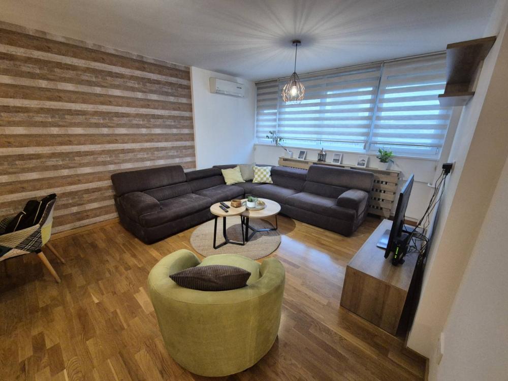 Slika 1 - Narodnih heroja, Trosoban stan za izdavanje, 70m2, 900€