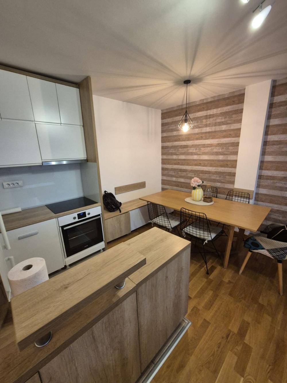 Slika 4 - Narodnih heroja, Trosoban stan za izdavanje, 70m2, 900€