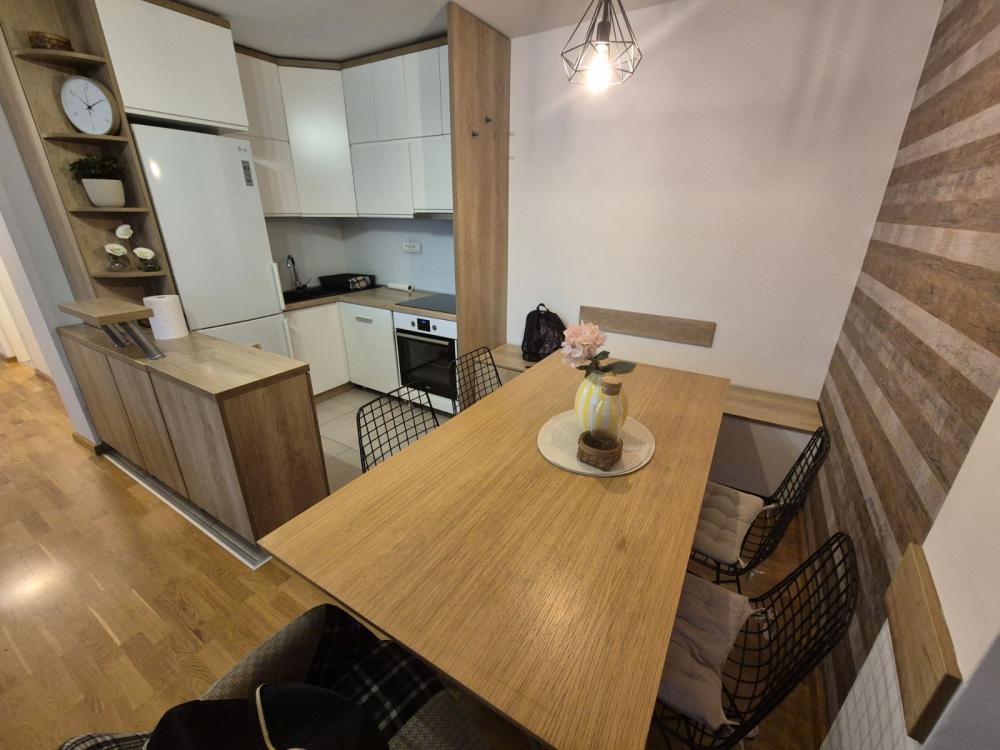 Slika 3 - Narodnih heroja, Trosoban stan za izdavanje, 70m2, 900€