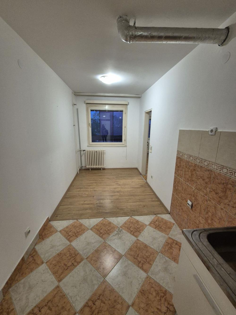 Slika 1 - Gandijeva, Dvosoban stan za izdavanje, 60m2, 450€