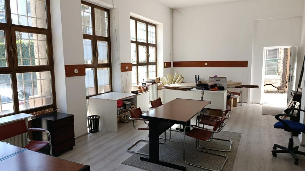 Glavna slika -Dr Milutina Ivkovića,  Lokal za izdavanje, 40m2, 550€
