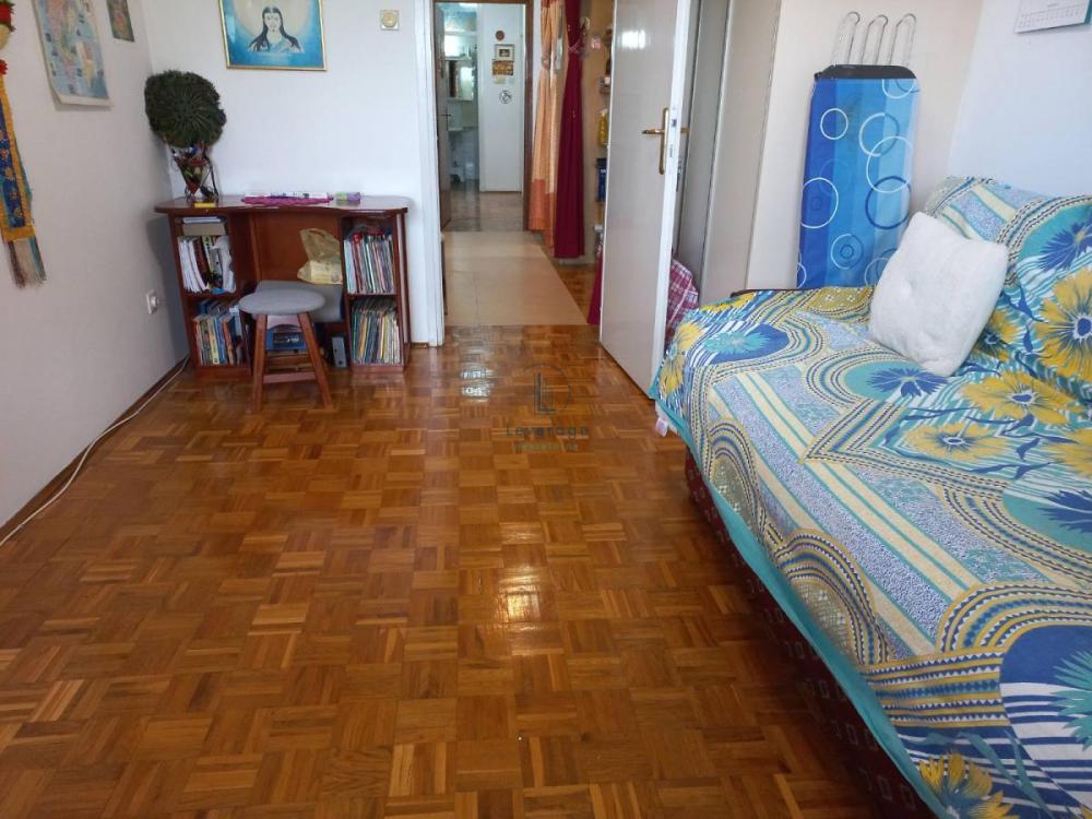 Slika 5 - Trgovačka, Troiposoban stan na prodaju, 101m2, 268.000€