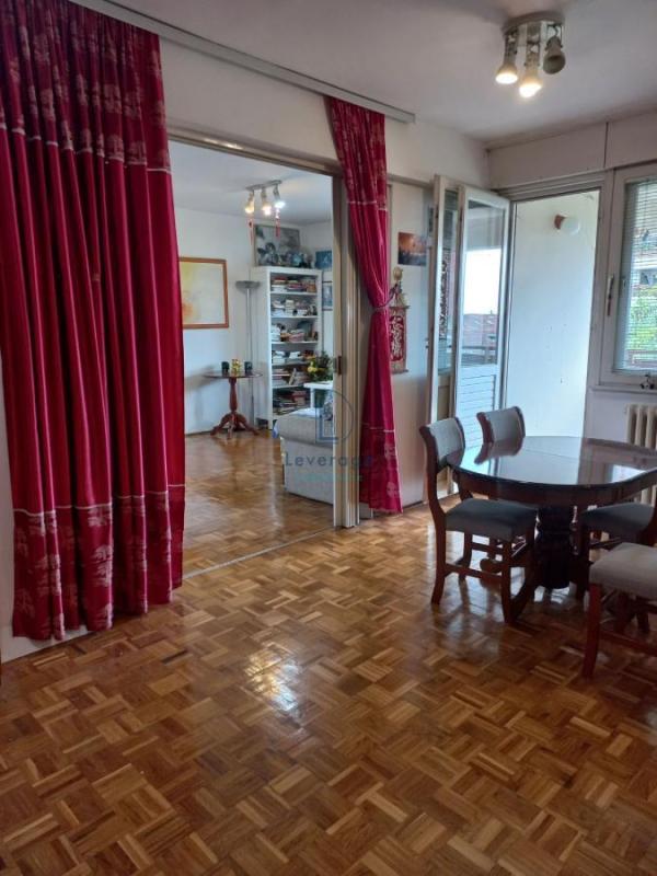 Slika 1 - Trgovačka, Troiposoban stan na prodaju, 101m2, 268.000€