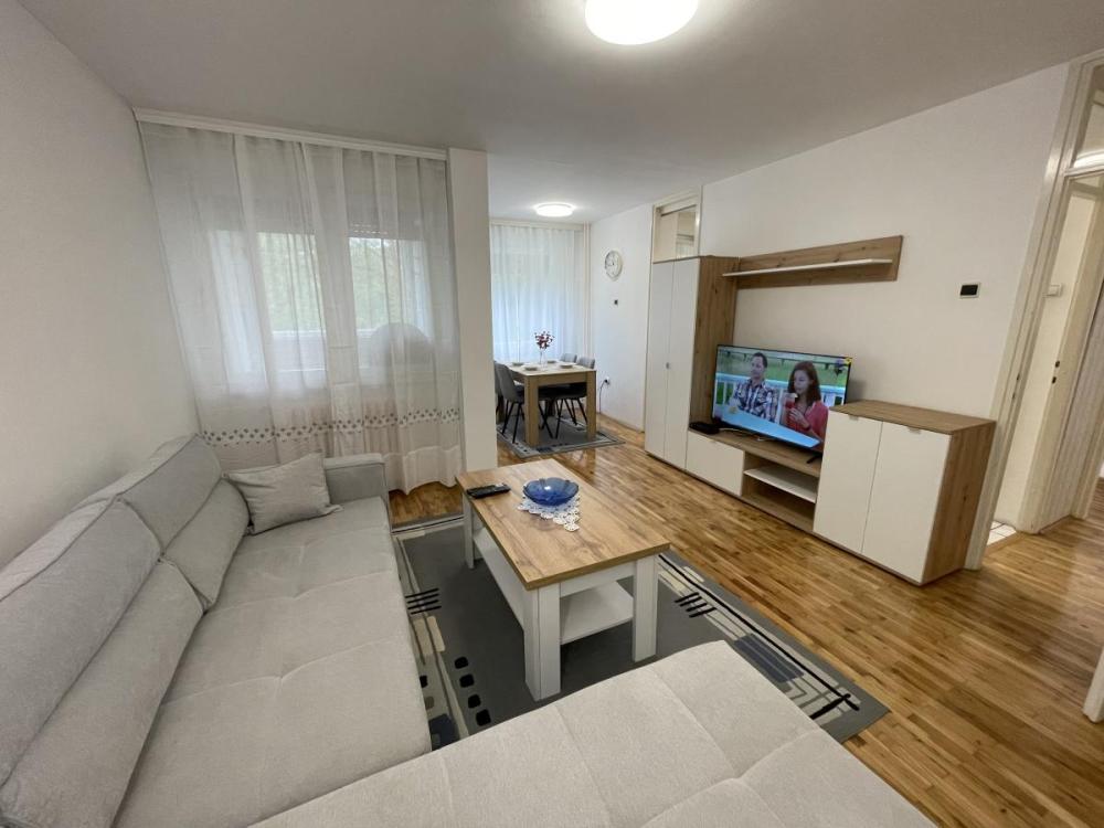 Slika 1 - Dvosoban stan za izdavanje, 55m2, 500€