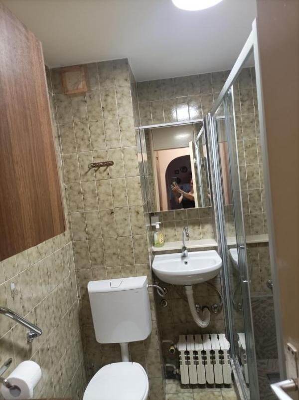 Slika 7 - Dvosoban stan za izdavanje, 48m2, 300€