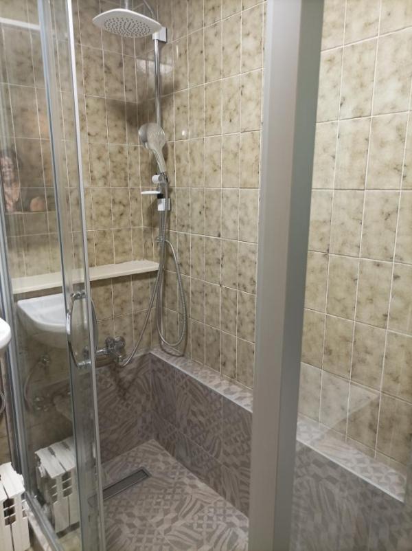 Slika 8 - Dvosoban stan za izdavanje, 48m2, 300€